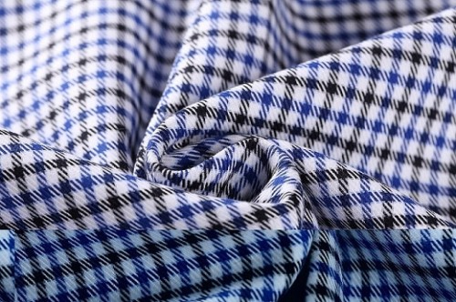 Wholesale stock 100% cotton clothing woven fabric good quality custom plaid fabric for shirting