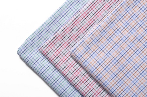 Wholesale custom plaid shirting woven fabric new model fashion 100% cotton fabric for shirts