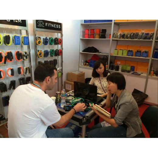 Environmentally-friendly latex products in the 125th fair.