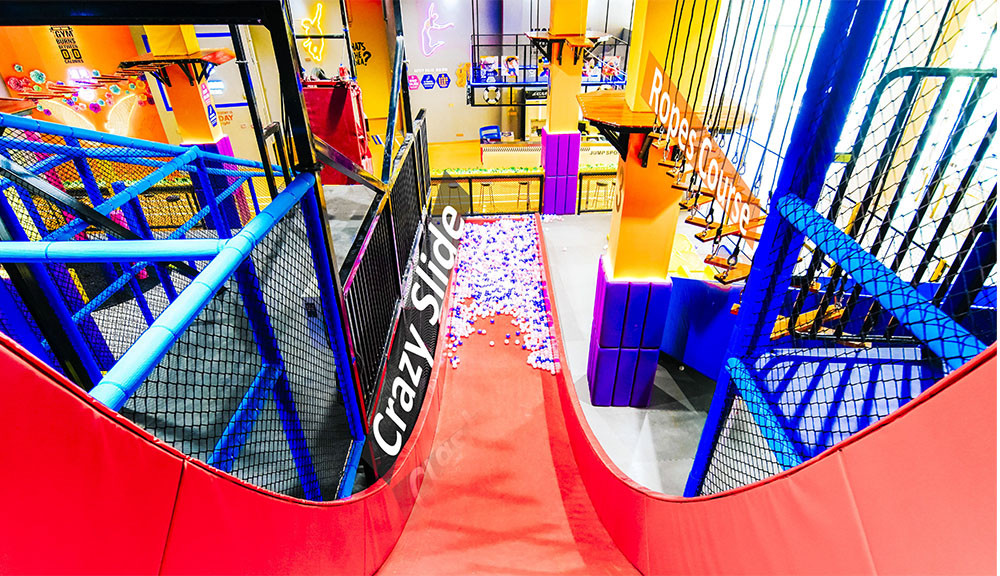 Indoor Trampoline Park with slides