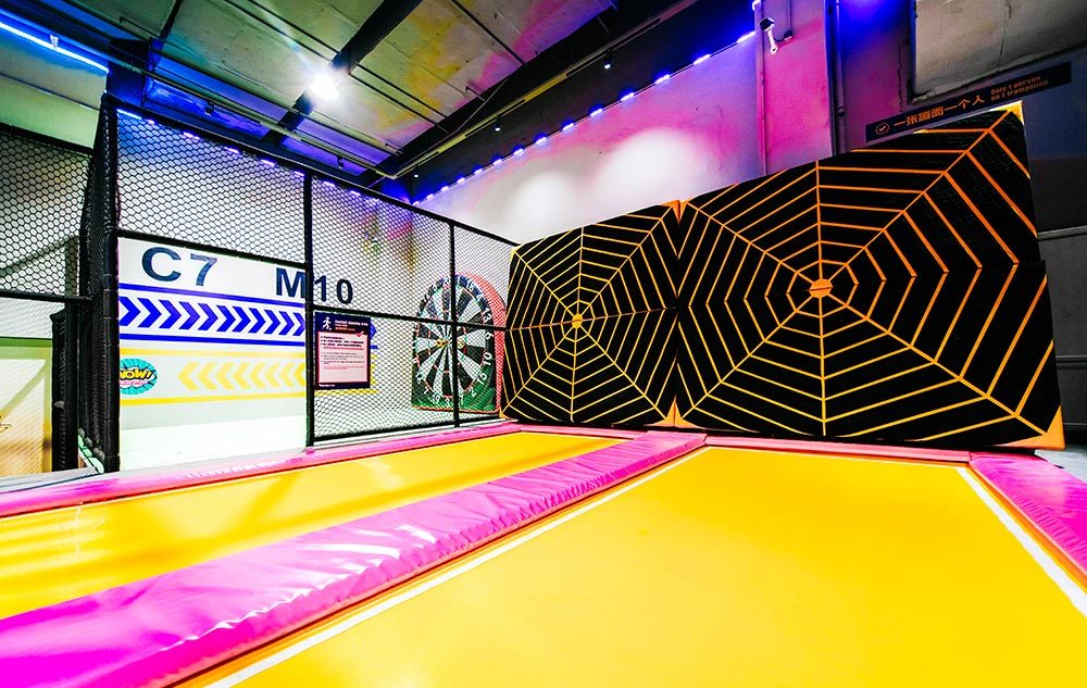 Velcro Wall in Pokiddo Trampoline Park in Zhuhai