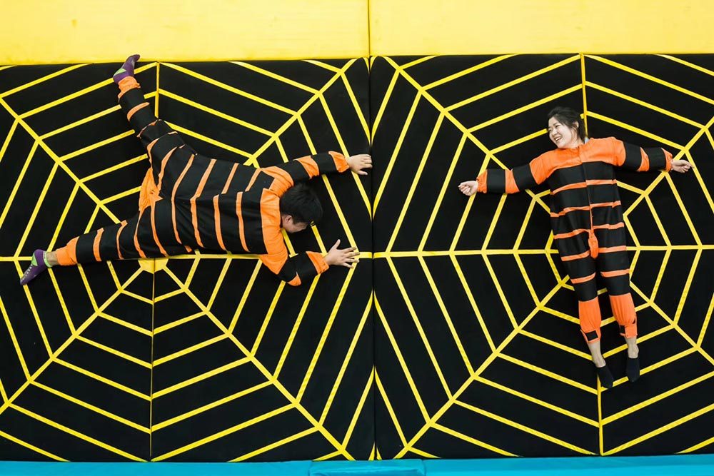 Velcro Wall in Pokiddo Magic Trampoline Park in Hangzhou