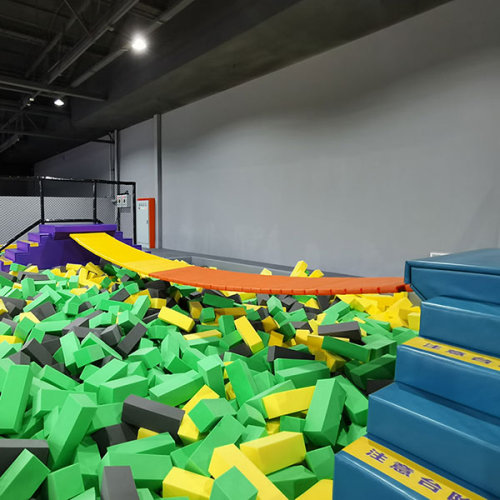 Swing Bridge - Indoor Trampoline Park Foam Pit Attraction