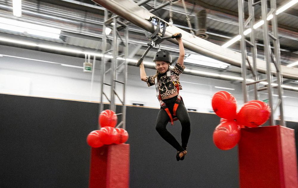  Indoor Adventure Park Sky Rider