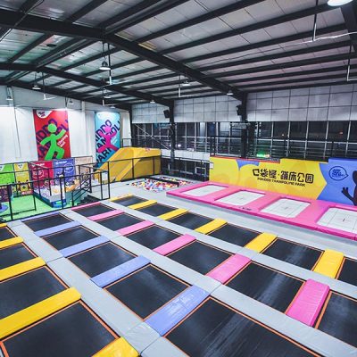 Free Jump Zone - Basic Trampoline Park Attraction