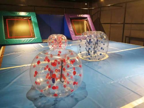 Bubble Ball Soccer - Indoor Amusement Park Attraction