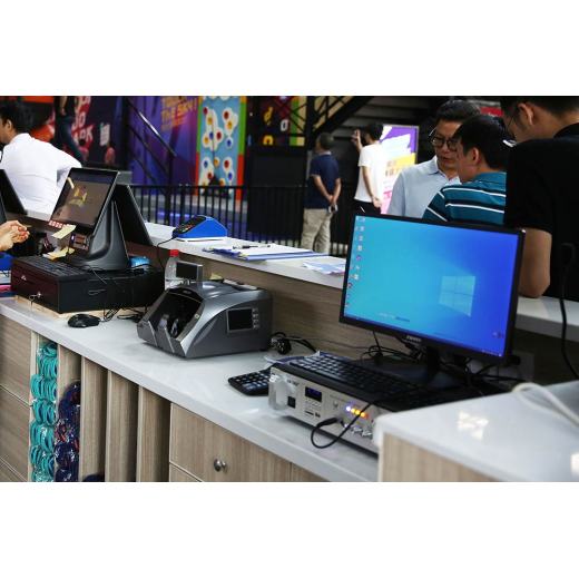 استراتيجيات التسويق الرقمي لنجاح حديقة الترامبولين