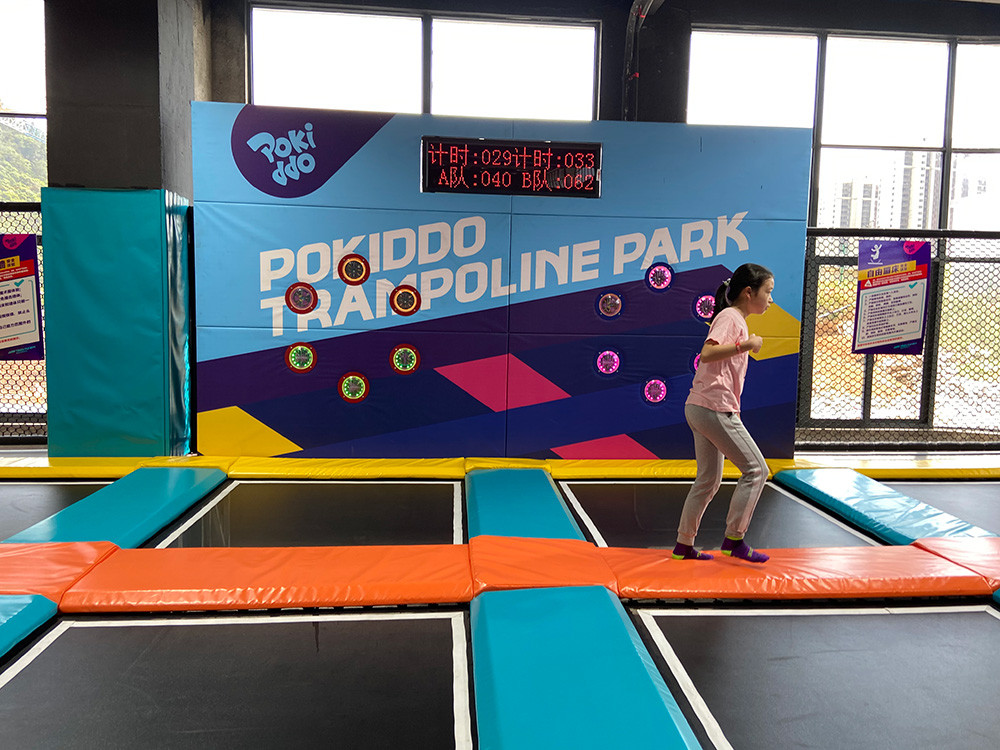 What are the advantages of trampoline parks among many indoor parks?