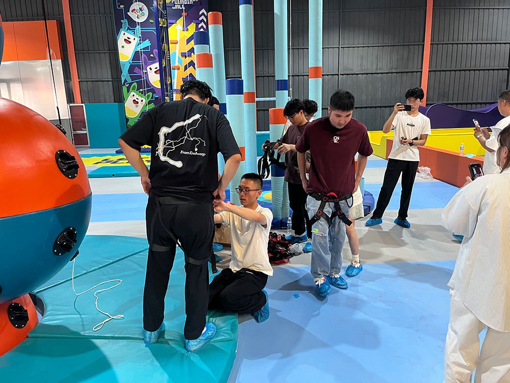 Pokiddo Trampoline Park Staff Operation