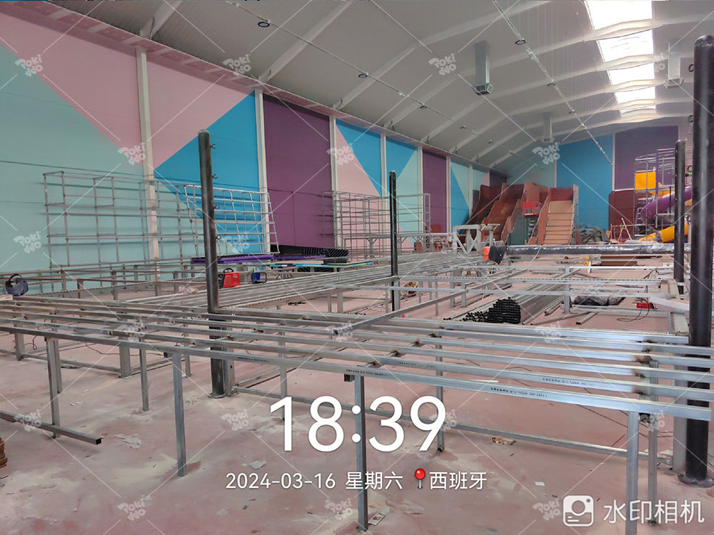 Trampoline park instalation