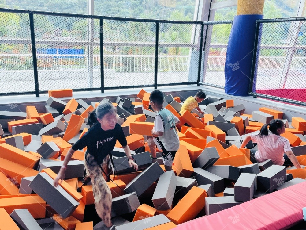 Trampoline Park Foam Pit
