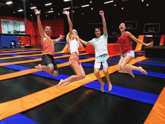 How does a trampoline park attract consumers, and how can you make your trampoline park more attractive?