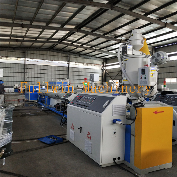 conduit smooth PP pipe extrusion line for South Asian Customers testing running before shipment