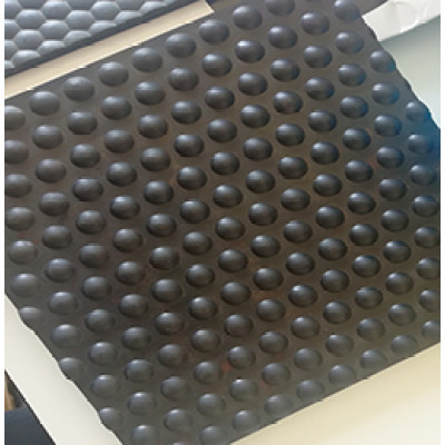 Schwarze Farbe 1220mm * 1830mm * 17mm Kuhgummimatte / Pferdestallmatte