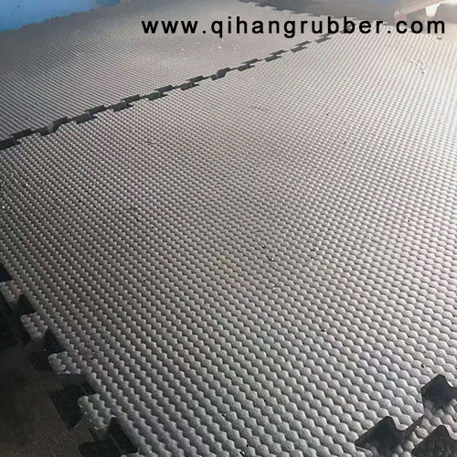 Alfombras antideslizantes de color negro 4 x 6 alfombras de goma para cobertizo