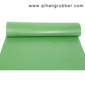 износостойкость, водонепроницаемость, толщина 2 мм, зеленый резиновый лист