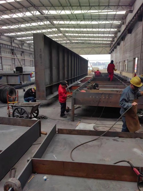 Multi Storey prefabricated Steel Structure Workshop factoryWith Warehouse Algeria Iraq Oman