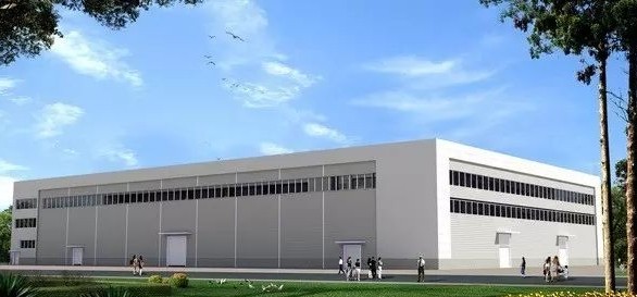 How does the use of steel help to reduce the overall weight of the building and improve its foundation