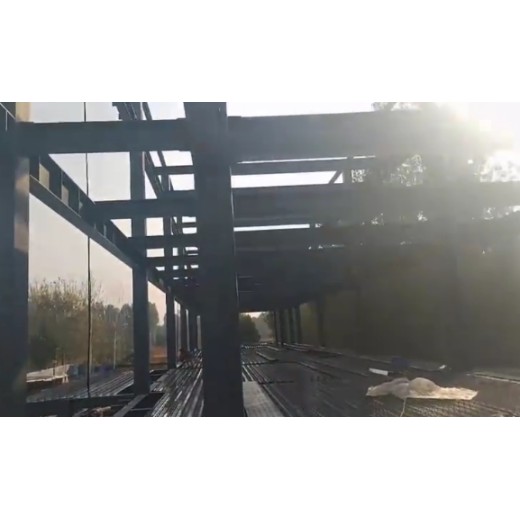 What is the process of designing a steel frame building?