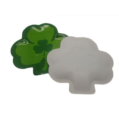 Wholesale BPA Free party clover heater shape paper plate for  celebration
