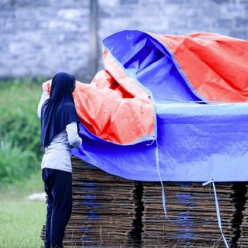 Industrial Tarpaulins vs. Canvas: Which Provides Better Protection?