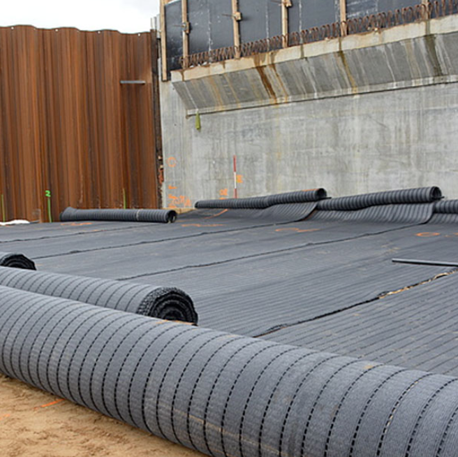 Key Factors to Consider When Ordering Geosynthetics from Manufacturers