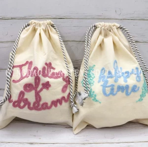 チェーン刺繍旅行出張用小物や下着入れ巾着