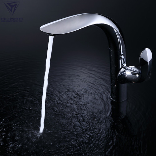 OUBAO Pull Down Kitchen Mixer Faucet New Design with Sprayer Single Handle