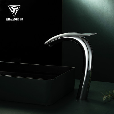 OUBAO Chrome Faucet Mixer Tap Antique Face Basin Faucet