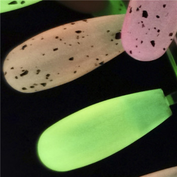 LUMINOUS GEL glow in the dark gel nail polish