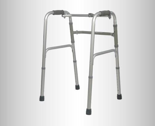 Caminador de aluminio plegable de altura ajustable