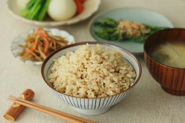 How to Cook Brown Rice Easily?
