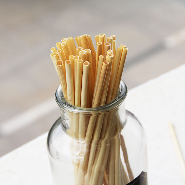 hot healthy wheat straw