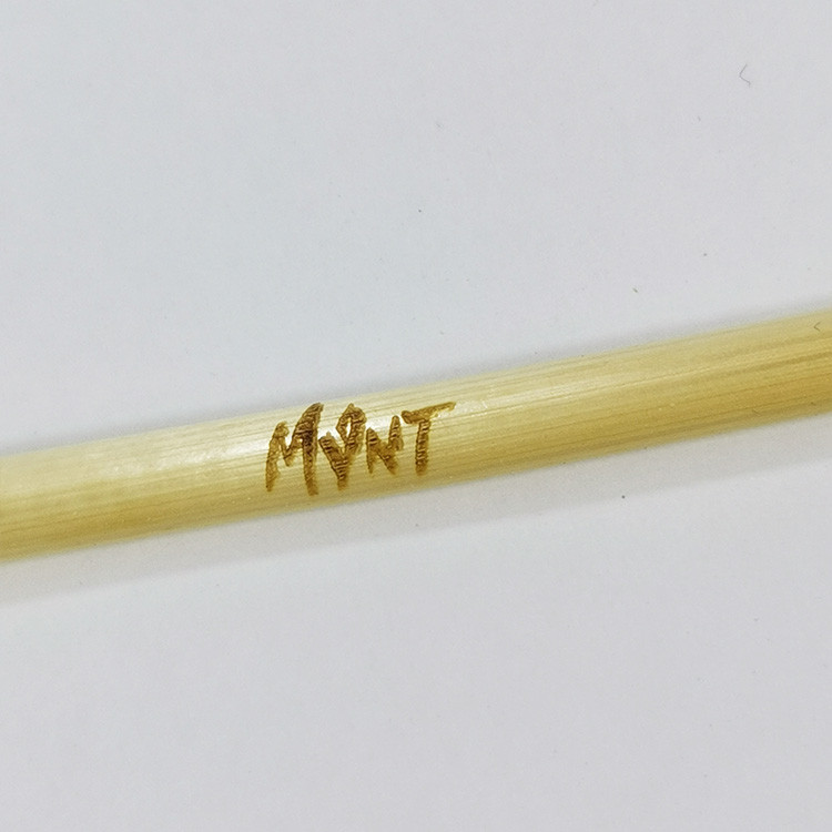 新しいブレークスルー!レタリングができる麦わら