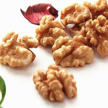 Wholesale Walnut Kernels Chinese Xinjiang Walnut Kernel Light Halves