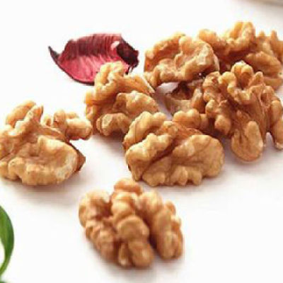 Wholesale Walnut Kernels Chinese Xinjiang Walnut Kernel Light Halves