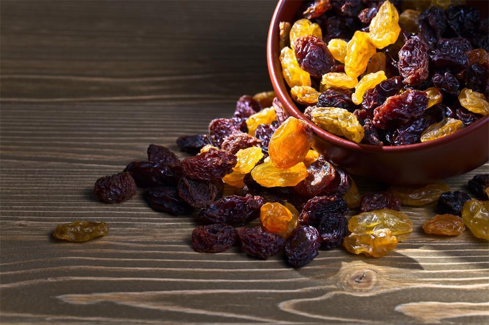 les avantages de manger des raisins secs tous les jours, Raisins China factory
