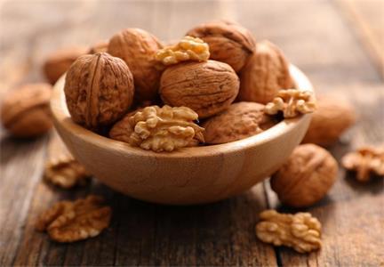 What Are the Benefits of Eating Walnuts for a Long Time?