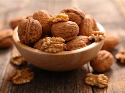 Quels sont les avantages de manger des noix pendant longtemps ?