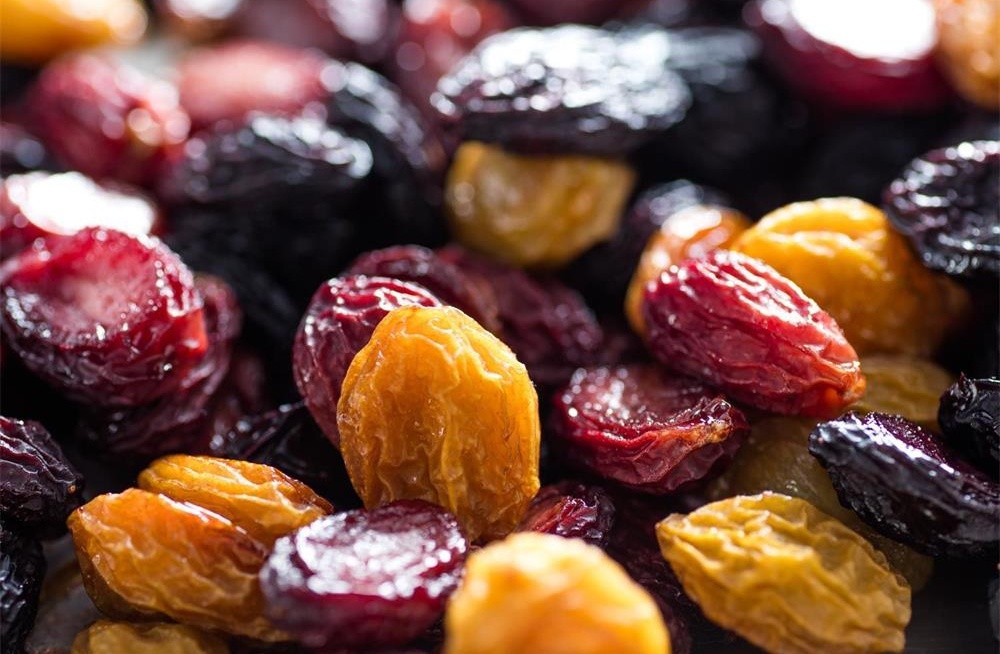  the considerations for selecting raisins