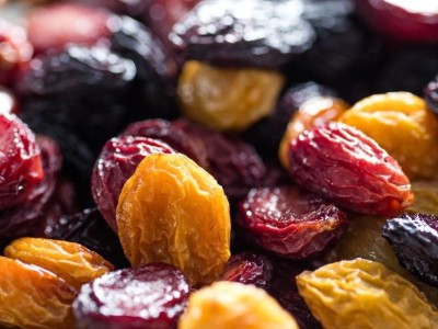 À quelles considérations devons-nous prêter attention lors du choix des raisins secs ?