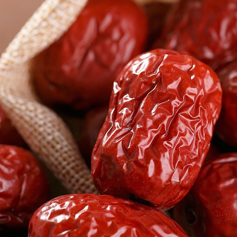 Red Dates: 6 Health Benefits