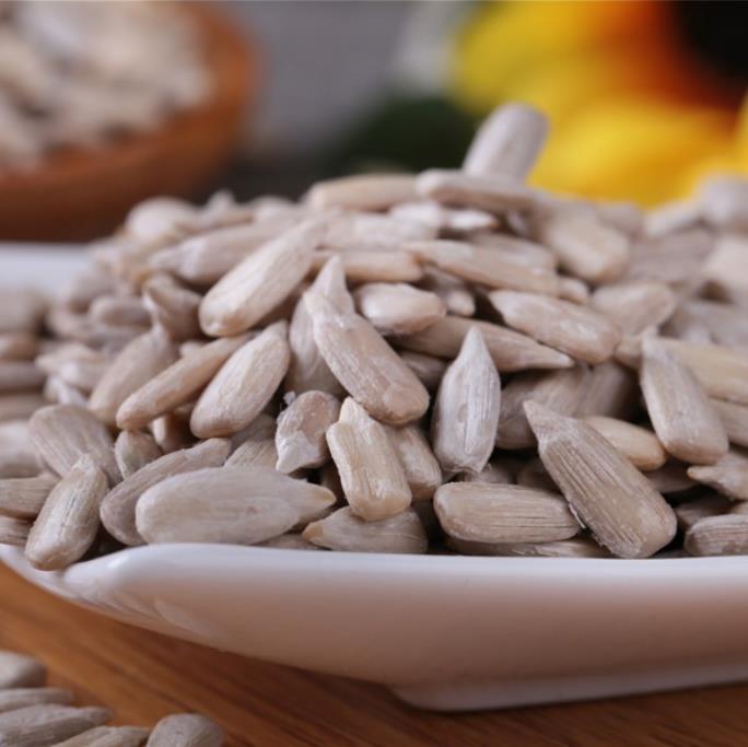 Sunflower Seeds Nutrition Facts and Health Benefits