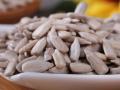 Sunflower Seeds Nutrition Facts and Health Benefits