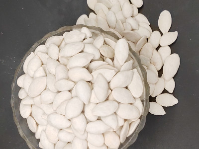 Félicitations ! 20 tonnes de graines de citrouille de notre société ont été expédiées à un client au Moyen-Orient