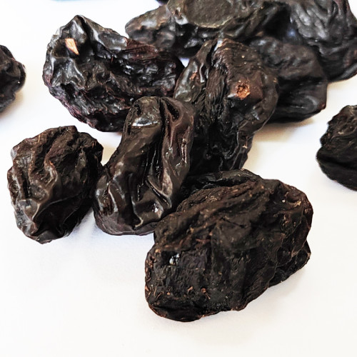 China Manufacture Wholesale Premium Quality Black Dried Prunes For Snaking