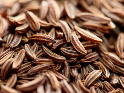 أعلى 8 فوائد صحية للكمون