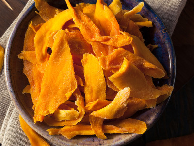 5 أخطاء شائعة يجب تجنبها عند شراء المانجو المجففة بالجملة