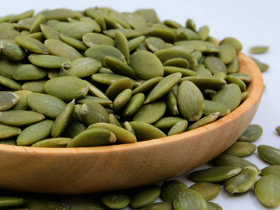 Les bienfaits remarquables des graines de citrouille pour la santé cardiaque et le système immunitaire