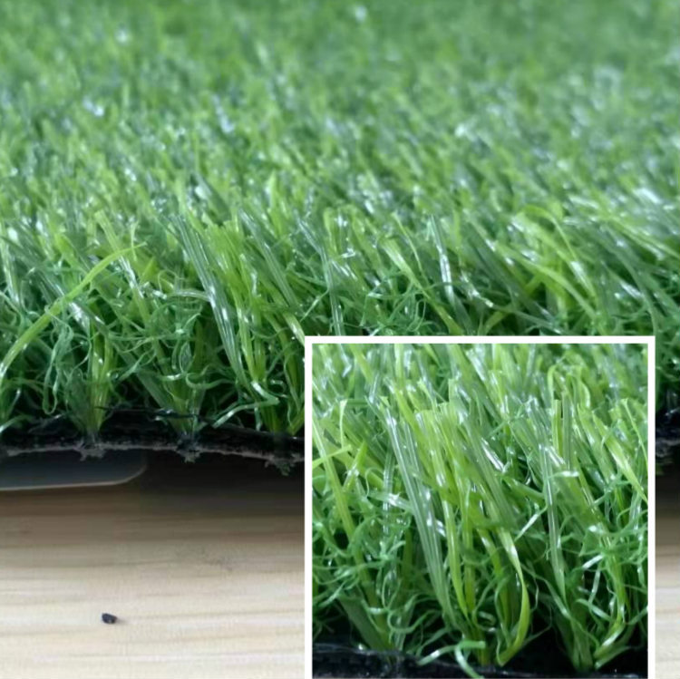Luxurious fake grass for outdoor flooring